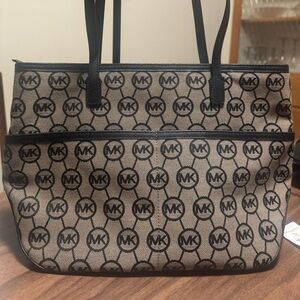 Michael Kors Logo Pocket Tote